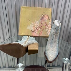 Buckle Glittery Blue Heeled Boots